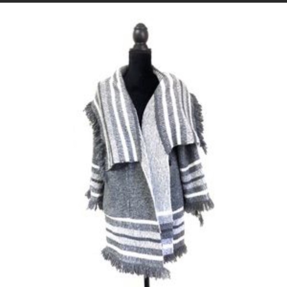 Anthropologie Portland collar Knit Fringe Kimono